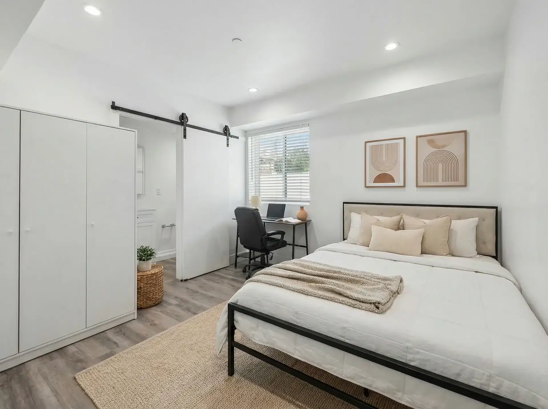 1419 W 35th St, Los Angeles – Bedroom