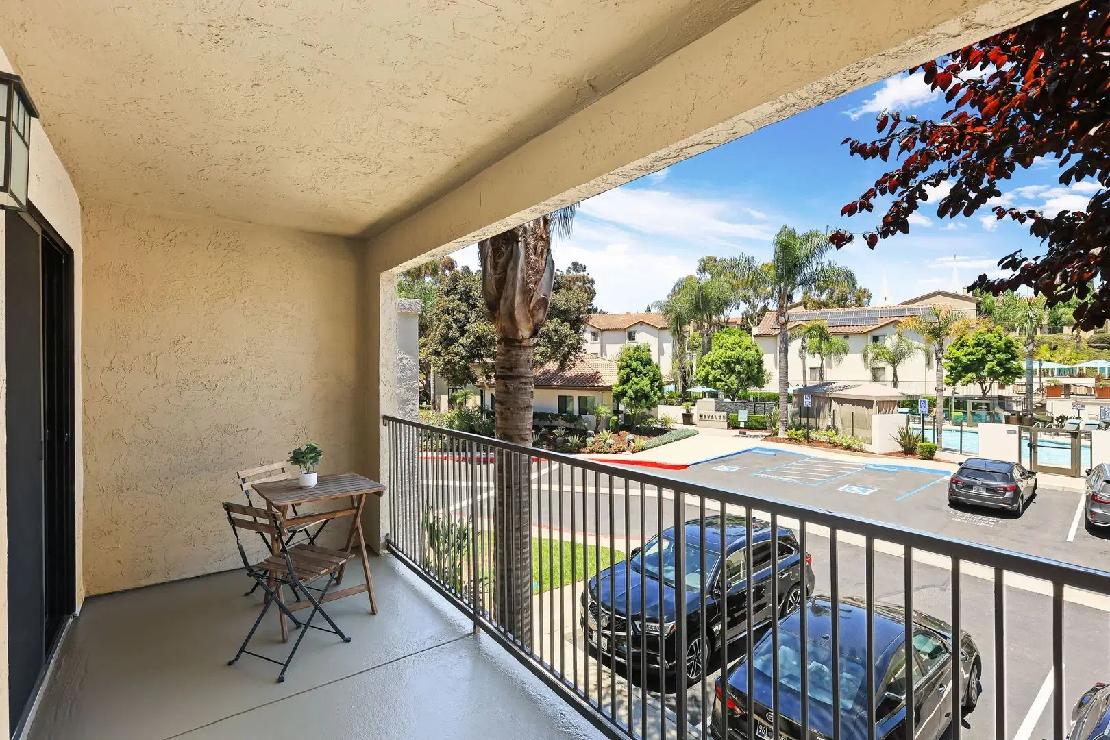 7215 Charmant Drive, Apt. 912, San Diego – Exterior