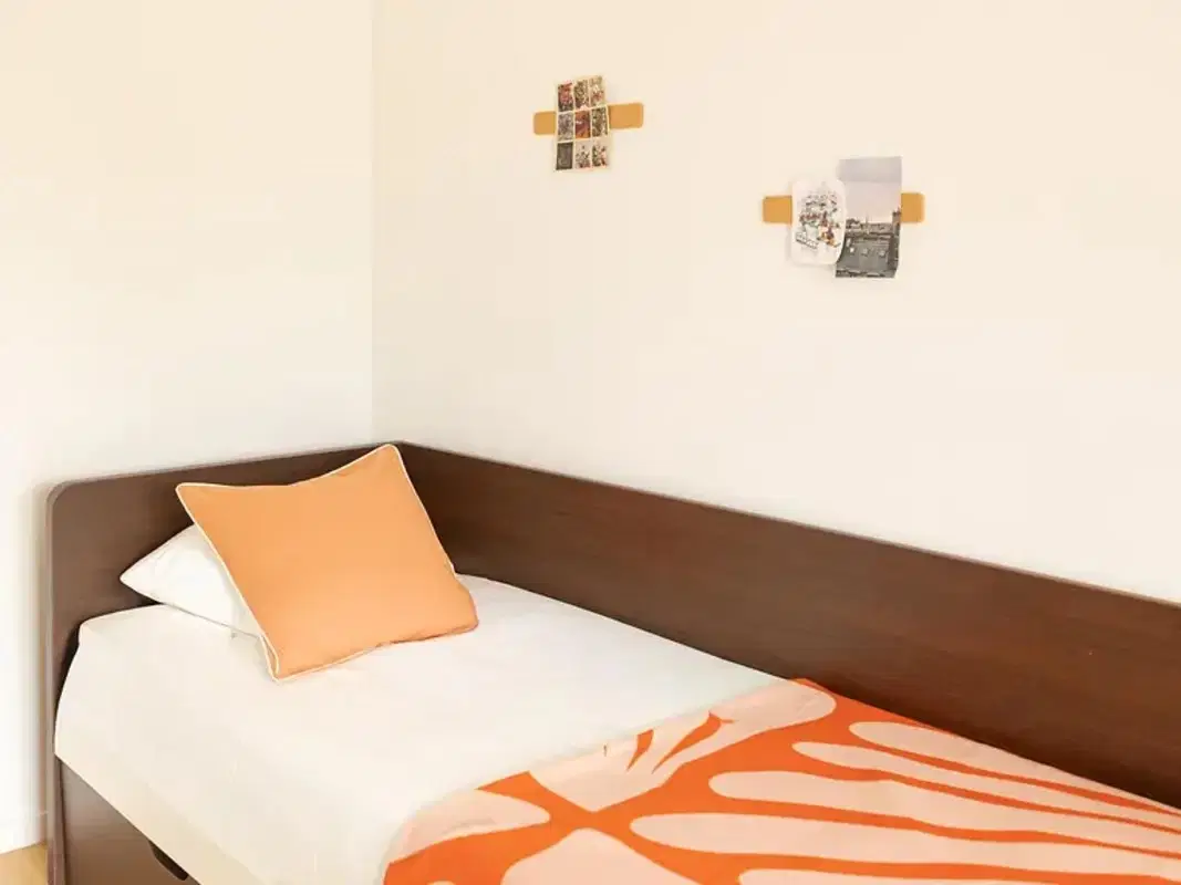 Paris Palaiseau, Paris – T1 with Balcony