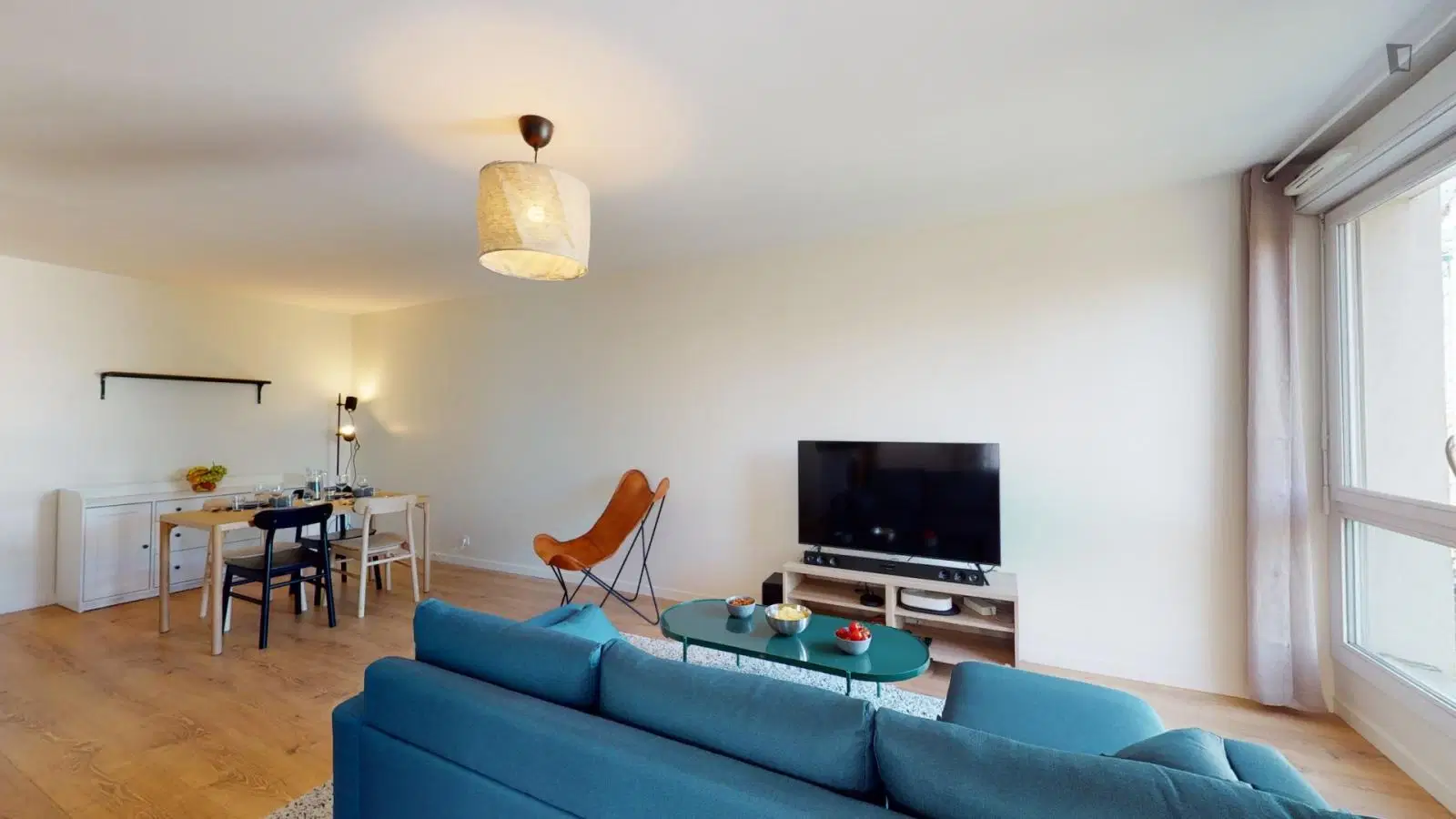 UNP 92240, Paris – Common Area
