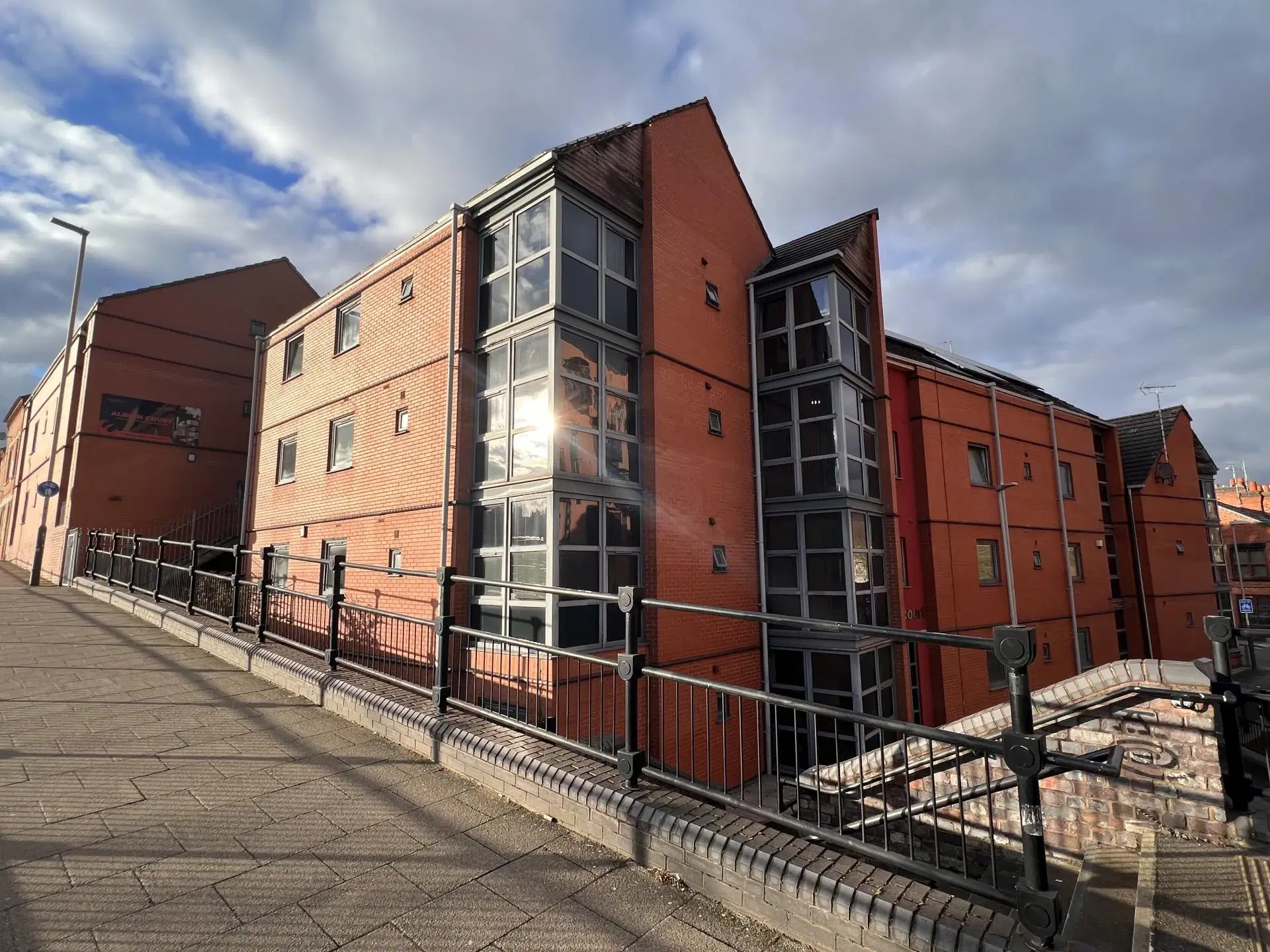 Albion Court, Leicester – Exterior