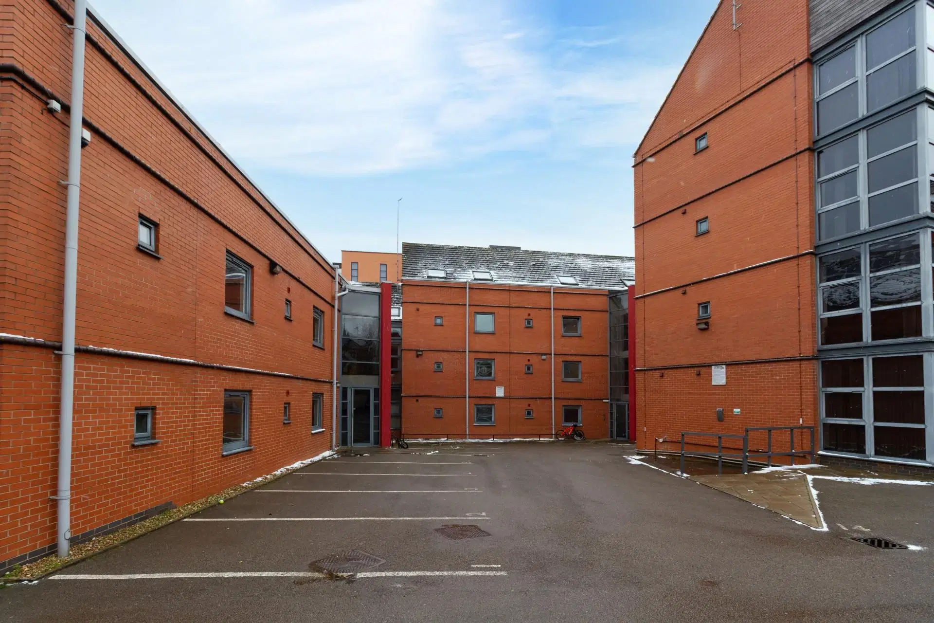 Albion Court, Leicester – Exterior