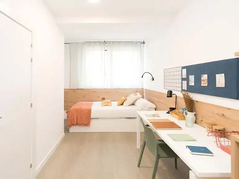 Yugo Nuevo Norte, Madrid – Single Premium With Kitchen (15 sqm)
