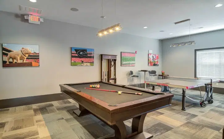The Flats At Carrs Hill, Athens – Amenities