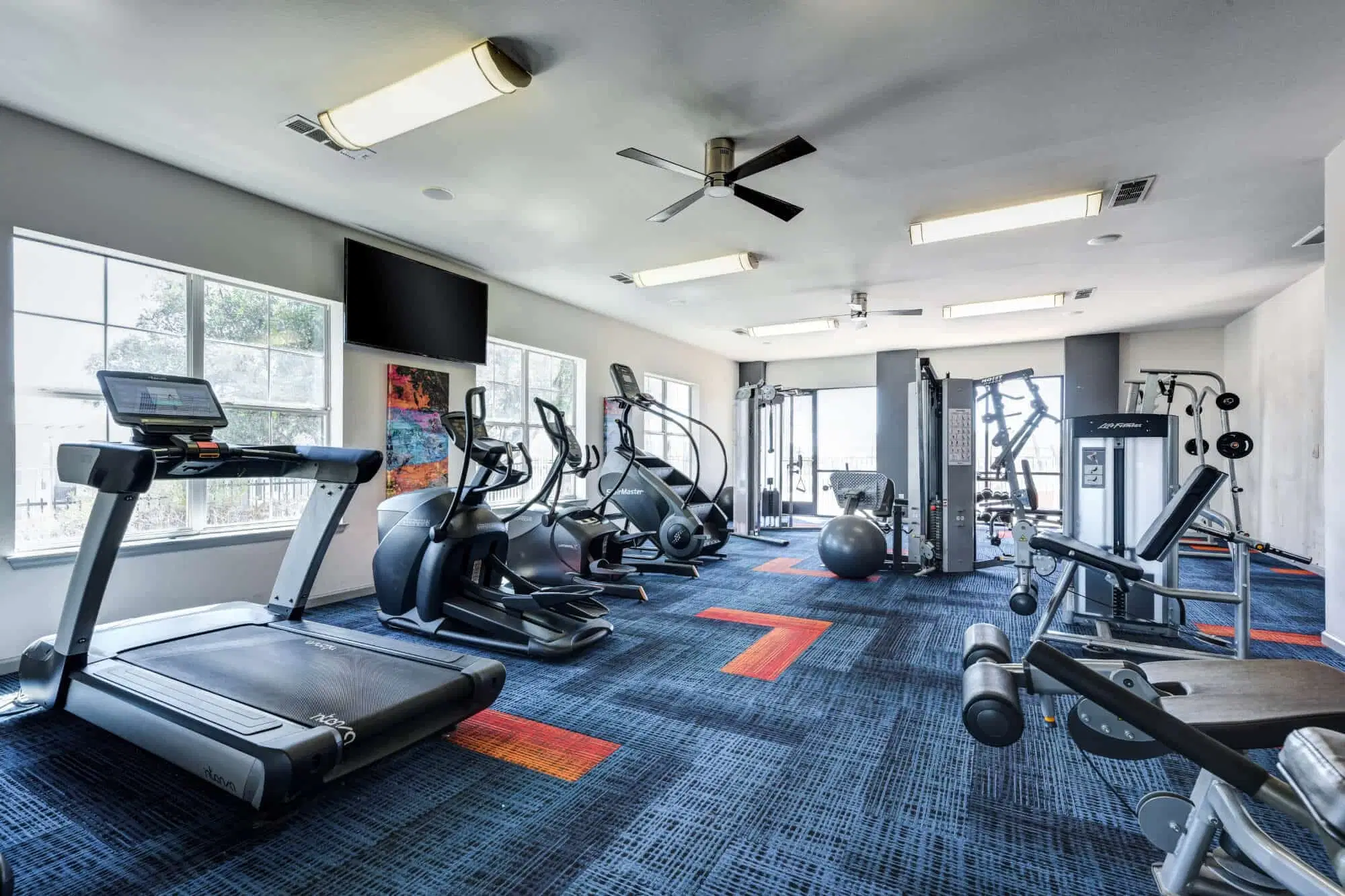 High View, San Antonio – Amenities