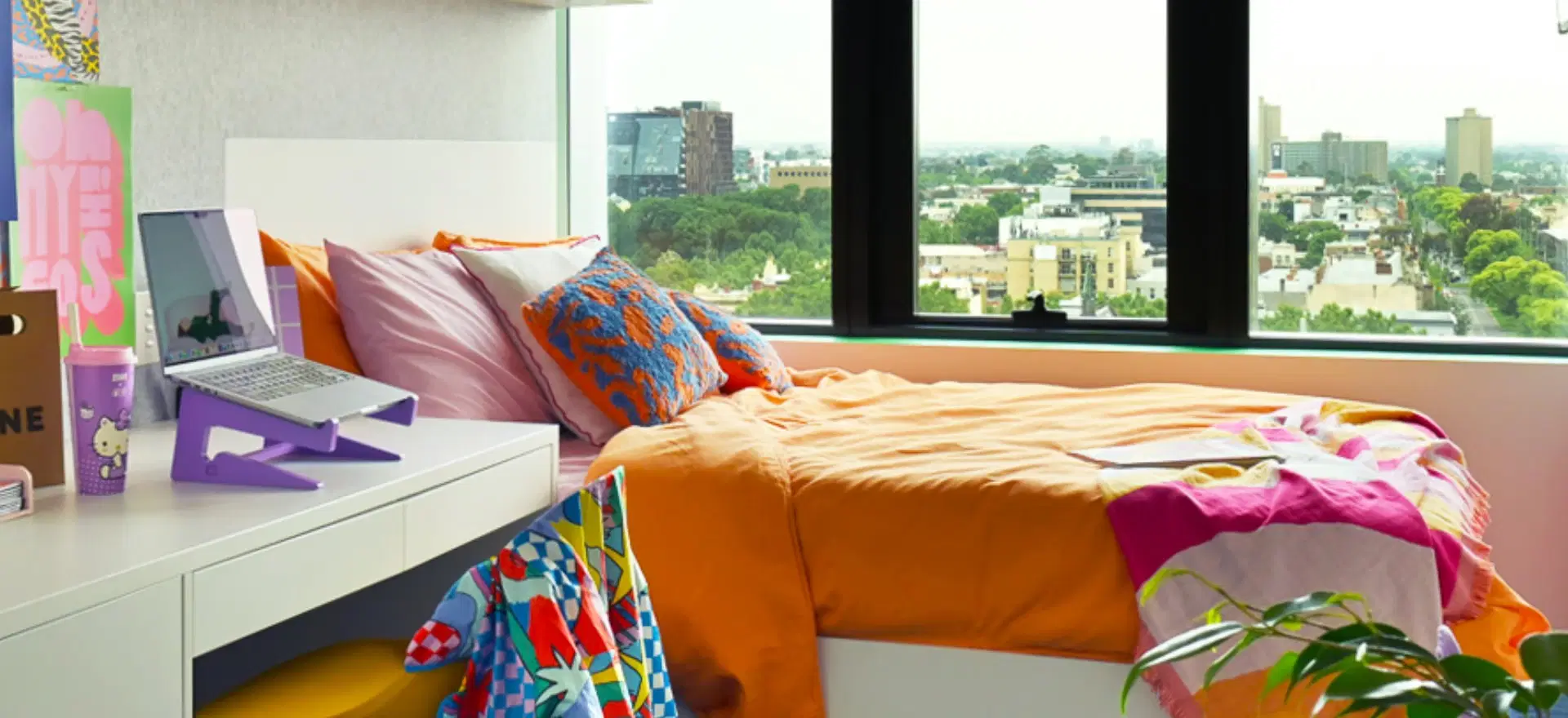 Scape Victoria Street, Melbourne – Ultra Double Ensuite With Lounge