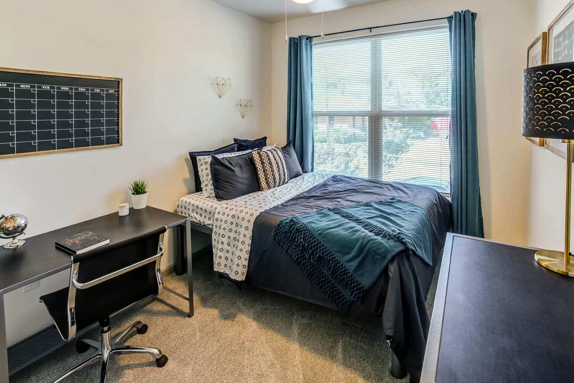 Signature 1505, Raleigh – Private Room - B4 (2 Bed - 2 Bath)