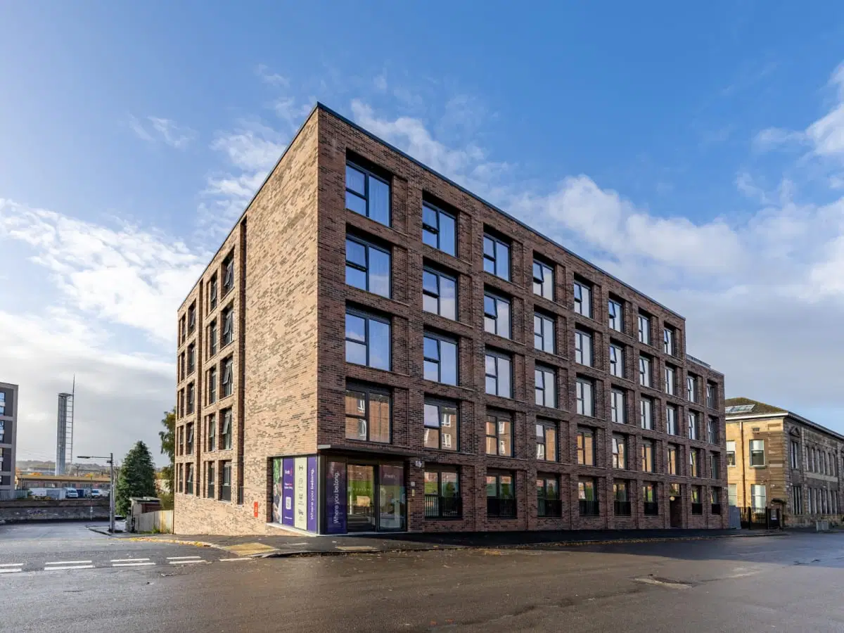 West End, Glasgow – Exterior
