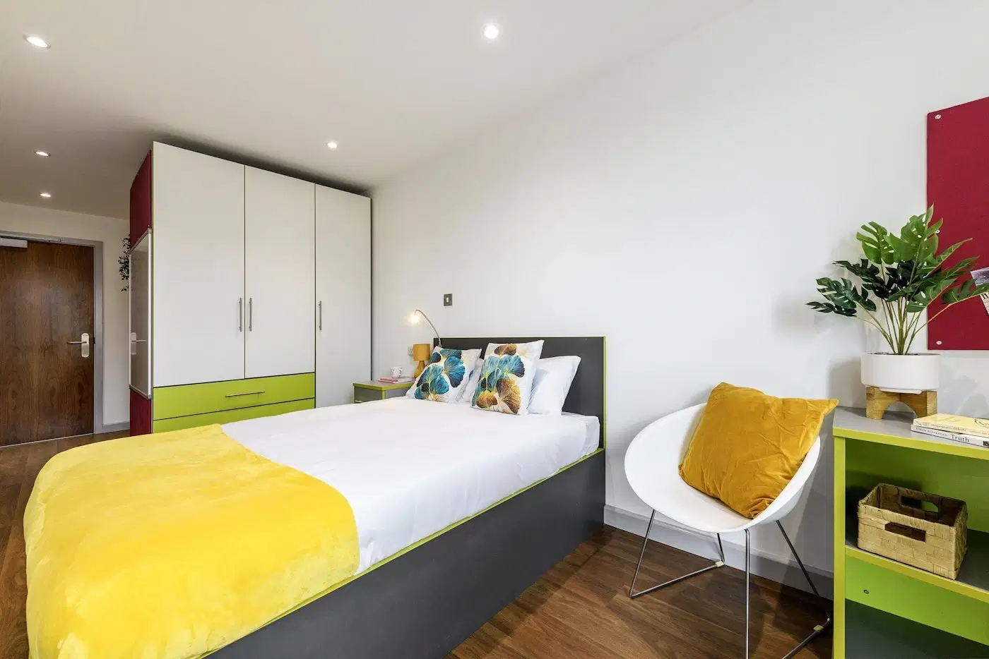 The Boulevard, York – Ensuite Silver Plus