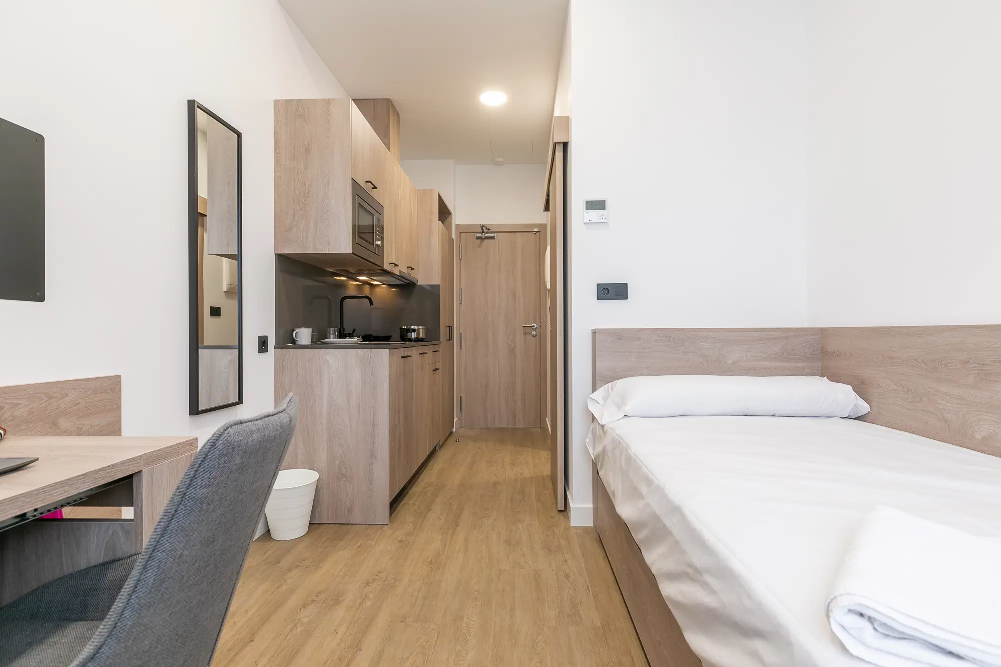 Micampus Sinesio Delgado, Madrid – Double Penthouse Room