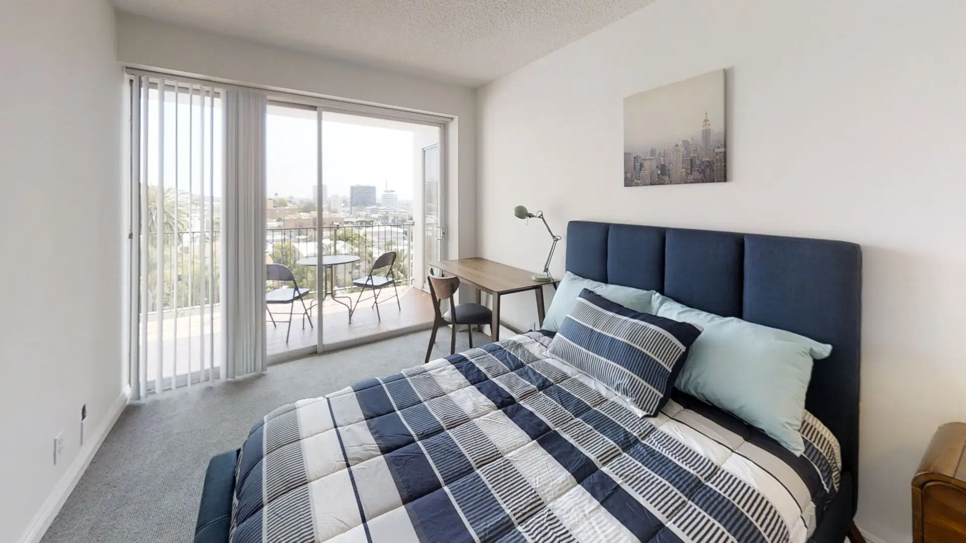 1850 N Whitley Ave, Los Angeles – Private Room (3 Bed - 2 Bath)