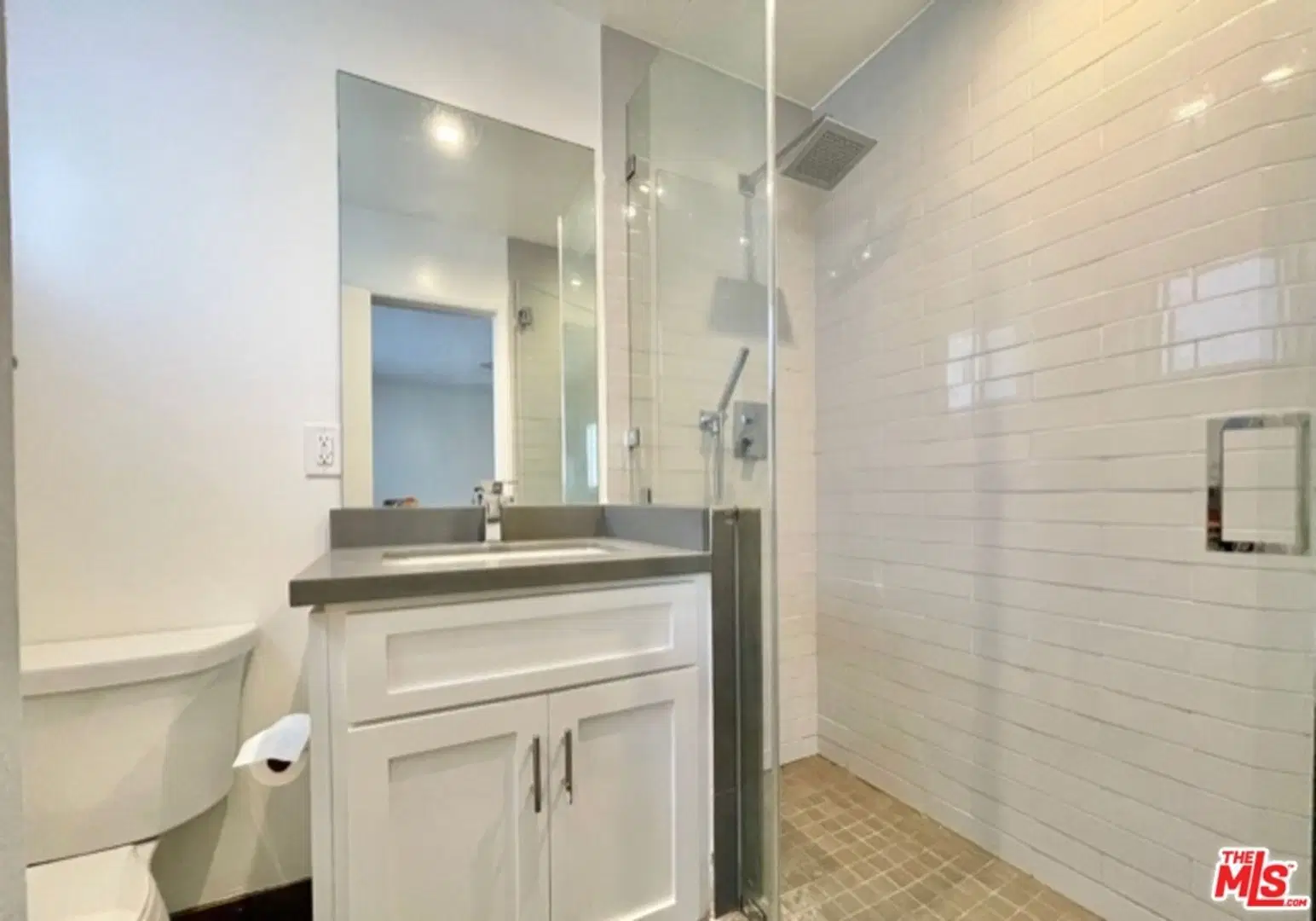 1700 Malcolm Avenue, Los Angeles – 1 Bedroom 2 Bathroom