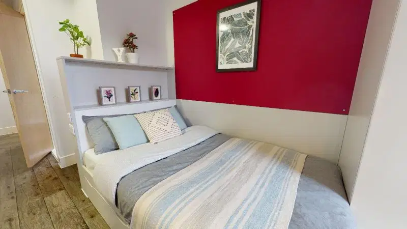 iQ Castings, Huddersfield – Copper En Suite Plus