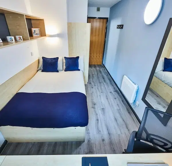 Capital Gate, Liverpool – Ensuite Standard