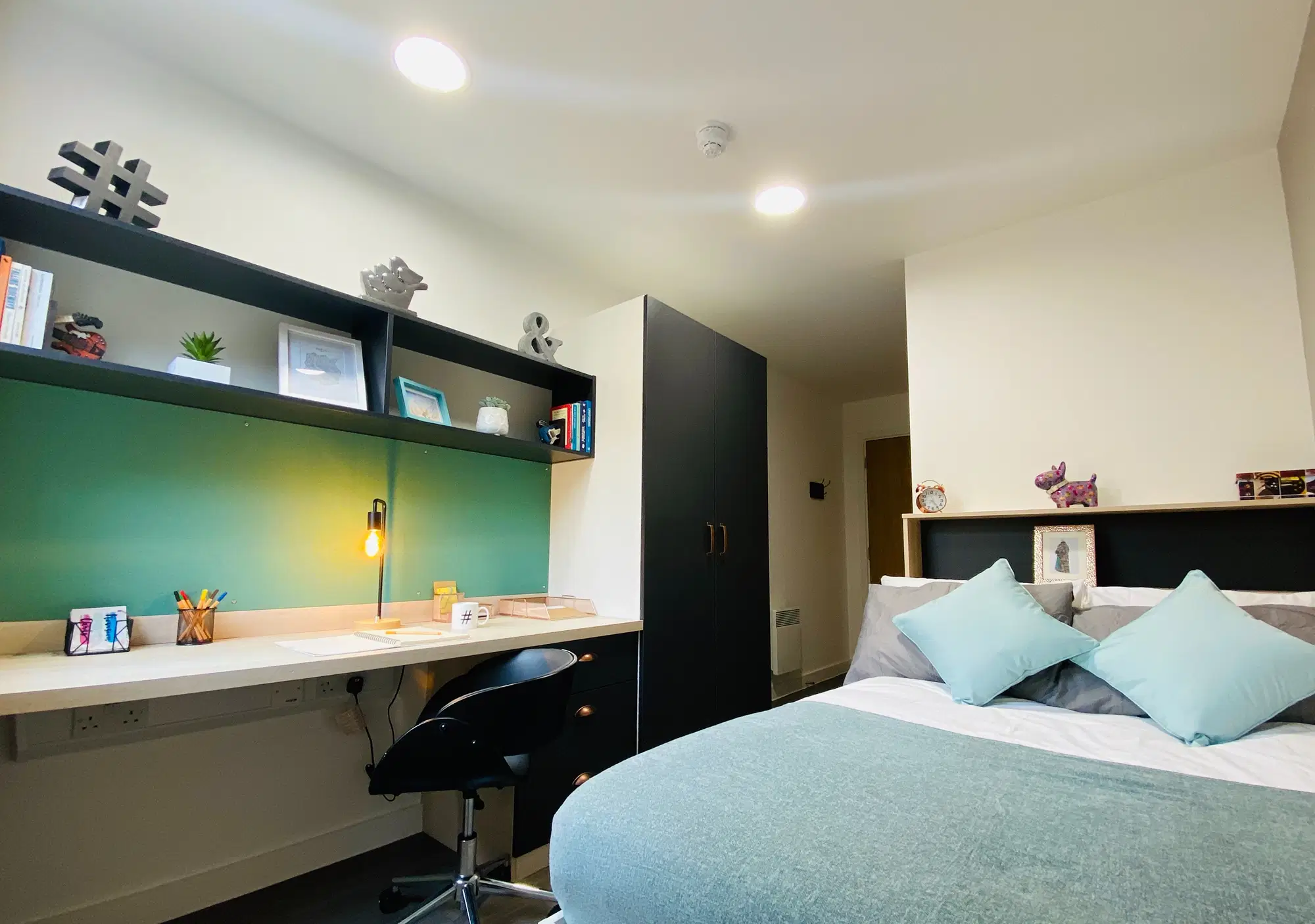Mannequin House, London – Ensuite Gold Plus