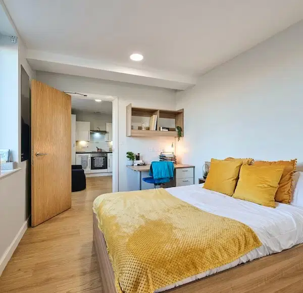 Upperton Road, Leicester – Studio Gold Plus