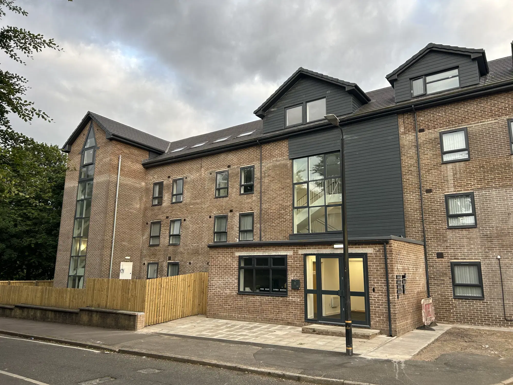 Harry Lord House, Manchester – Exterior