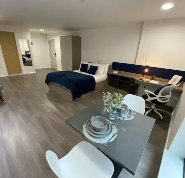 Hollis Croft, Sheffield – Ensuite Platinum