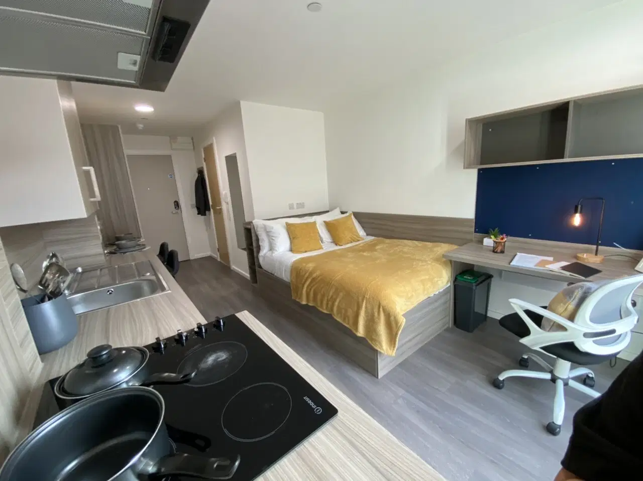 Hollis Croft, Sheffield – Studio Gold - City View