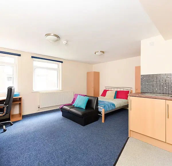 Queens Court, Leicester – Studio Gold