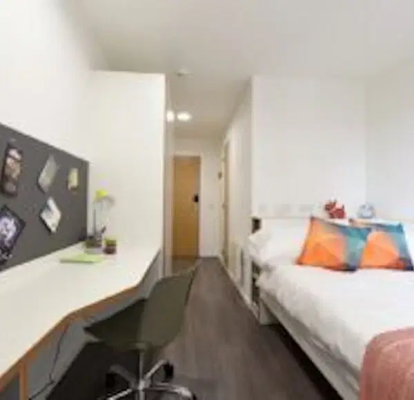 Dobbie’s Point, Glasgow – Ensuite Silver Plus - Upper Floor