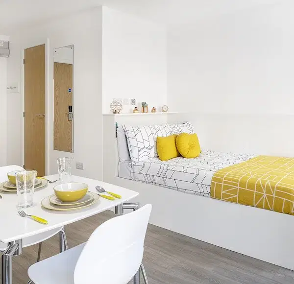 Pittodrie Street, Aberdeen – Studio Silver - Accessible