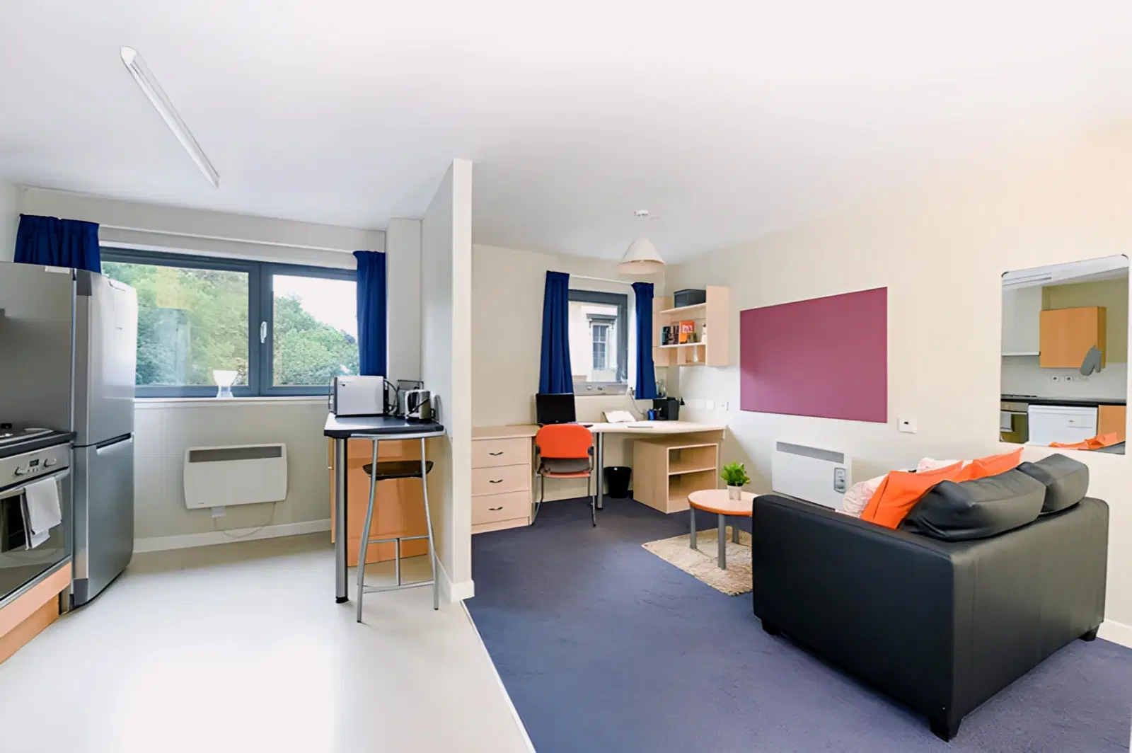 Gibson Street, Glasgow – Studio - River View