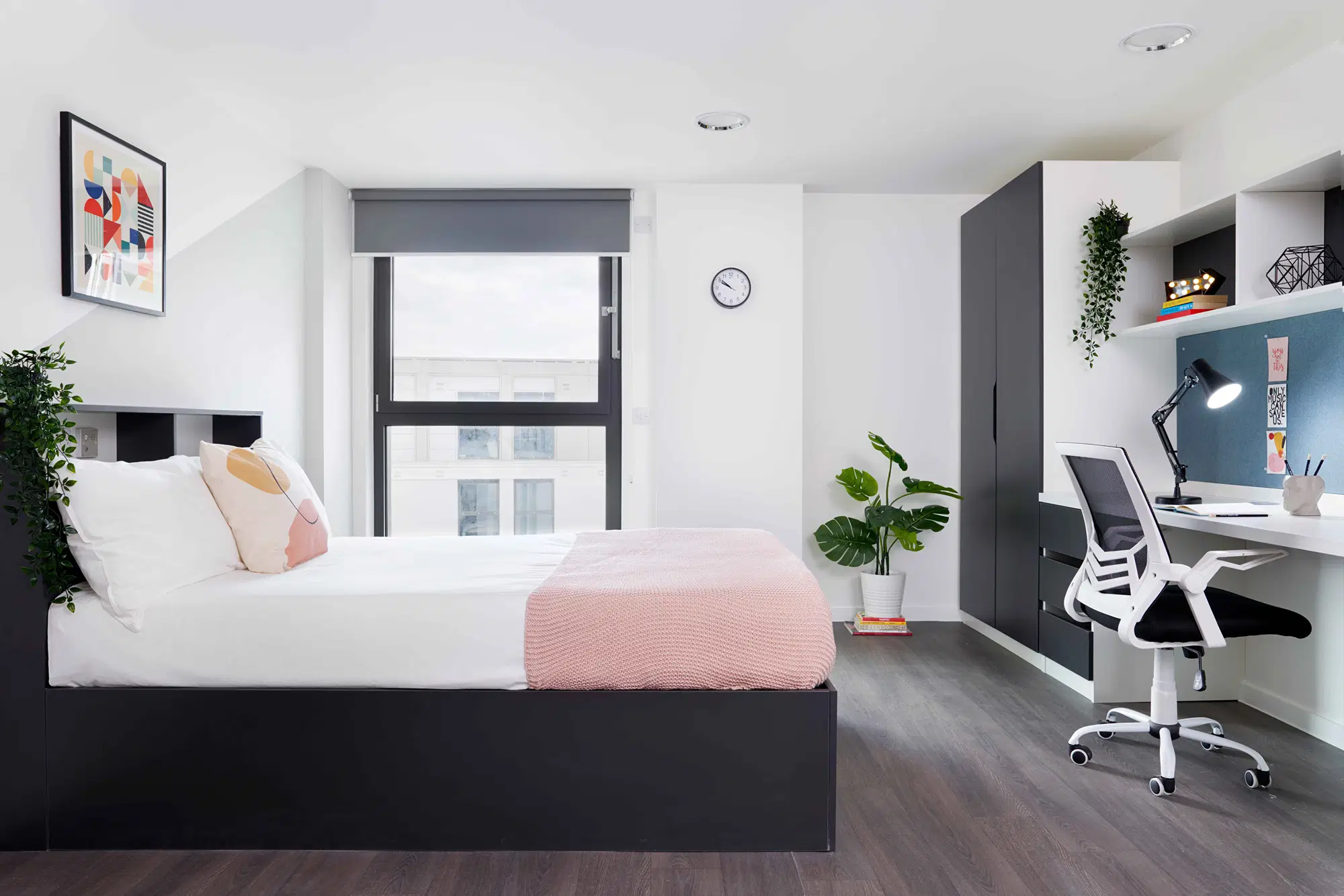 Westfield, Edinburgh – Accessible Platinum En-suite