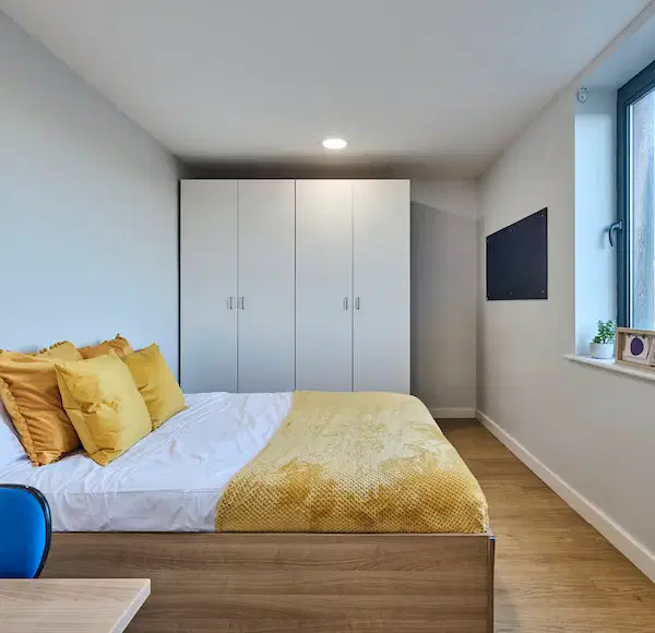 The Summit, Leicester – Tower Studio Silver