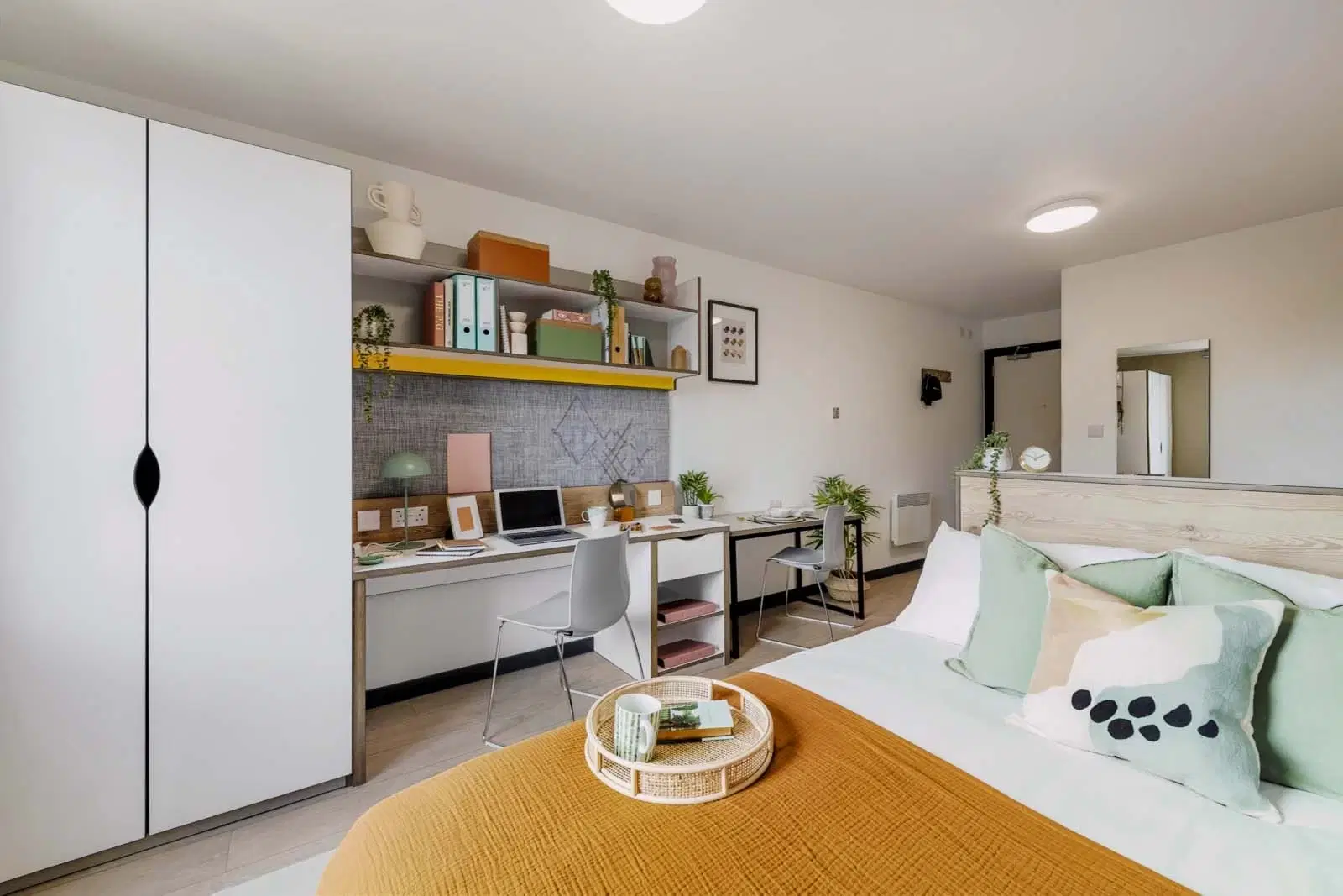 Riverside, Canterbury – Premium Studio