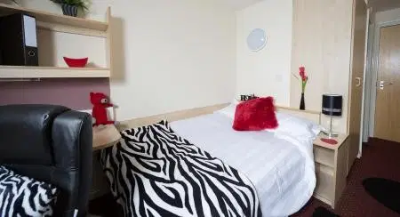 Q3 Apartments, Manchester – Premium Plus Ensuite