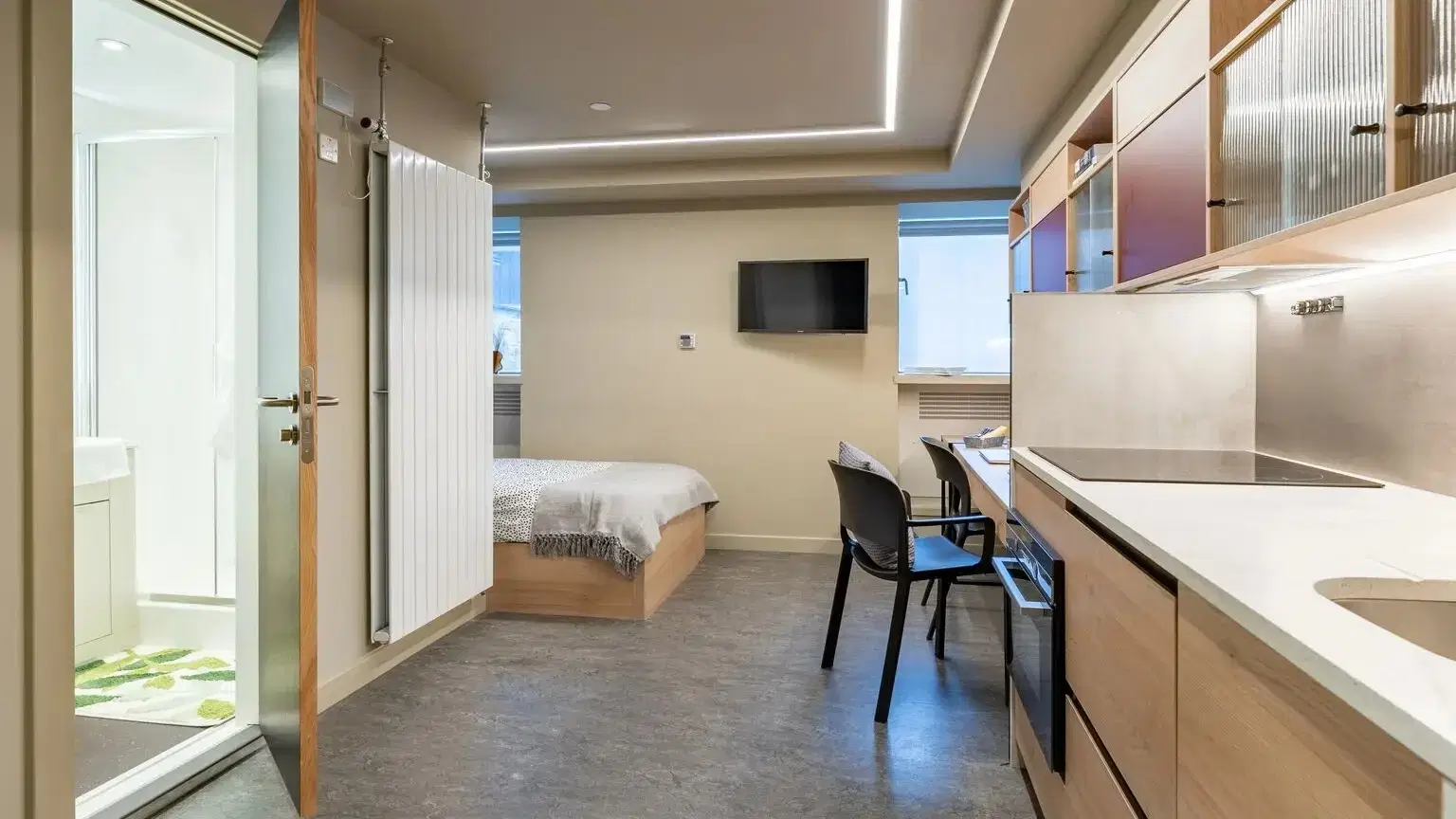 Potterrow, Edinburgh – Deluxe Studio