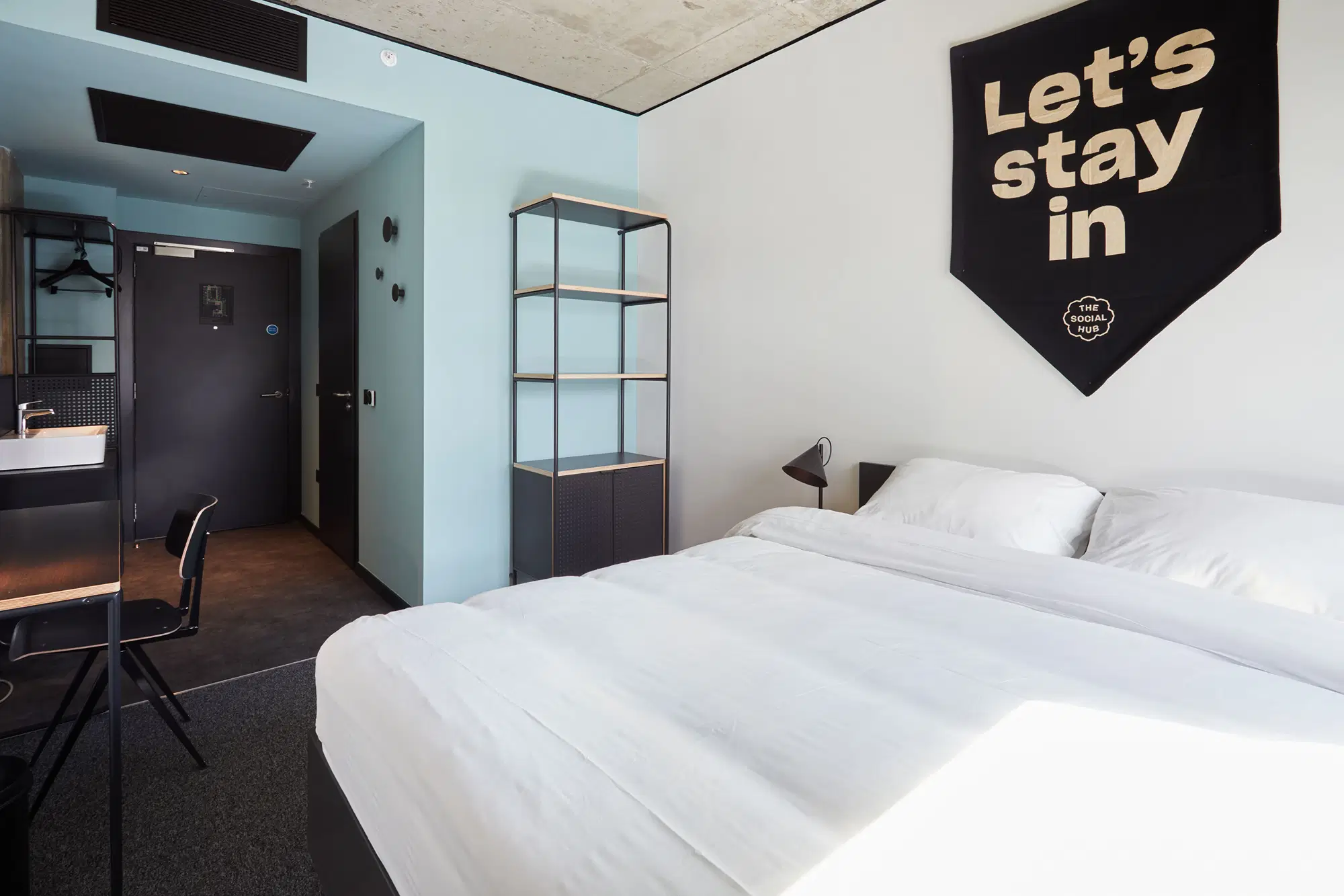 The Social Hub, Glasgow – Executive Queen