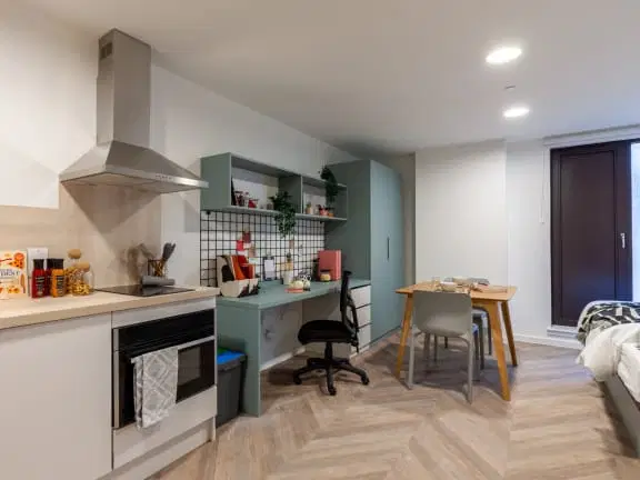 The Brook, Bath – Gold Studio