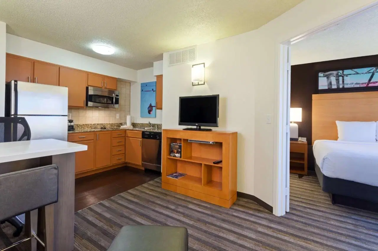 Hyatt House Houston Galleria, Houston – Kitchen