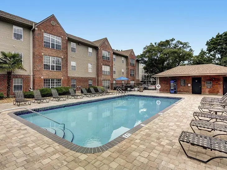 Royal Village, Gainesville – Amenities
