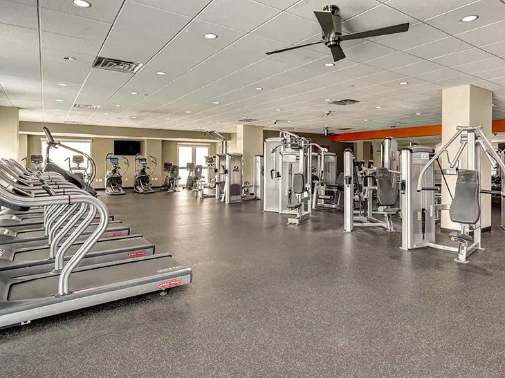 2nd Avenue Centre, Gainesville – Amenities