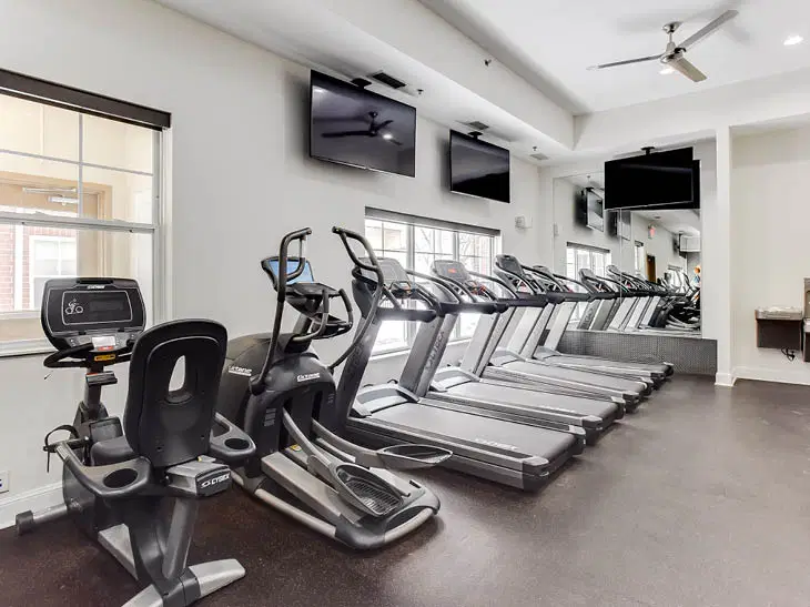 University Commons In Minneapolis, Minneapolis – Amenities