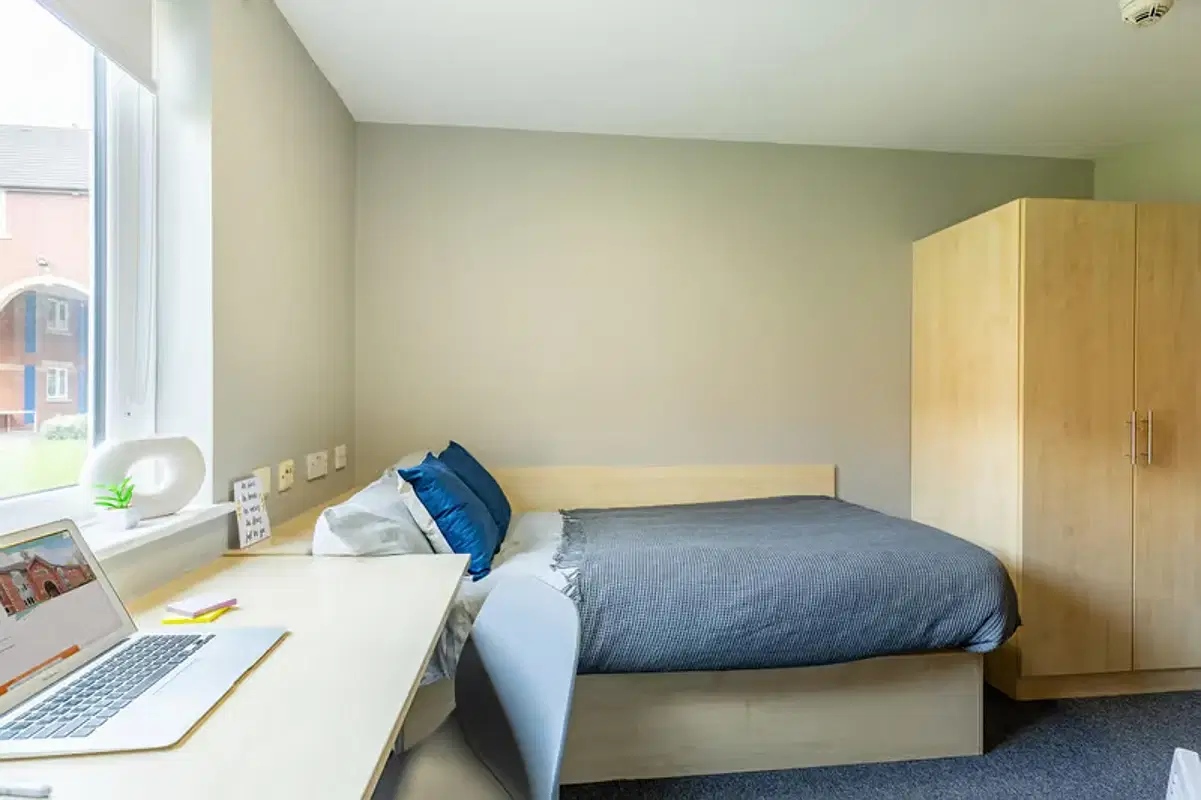 Calthorpe Court, Birmingham – Classic 2 Bed Flat