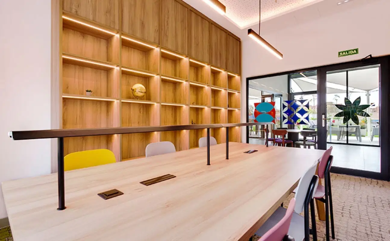 Livensa Living Granada Fuentenueva, Granada – Amenities