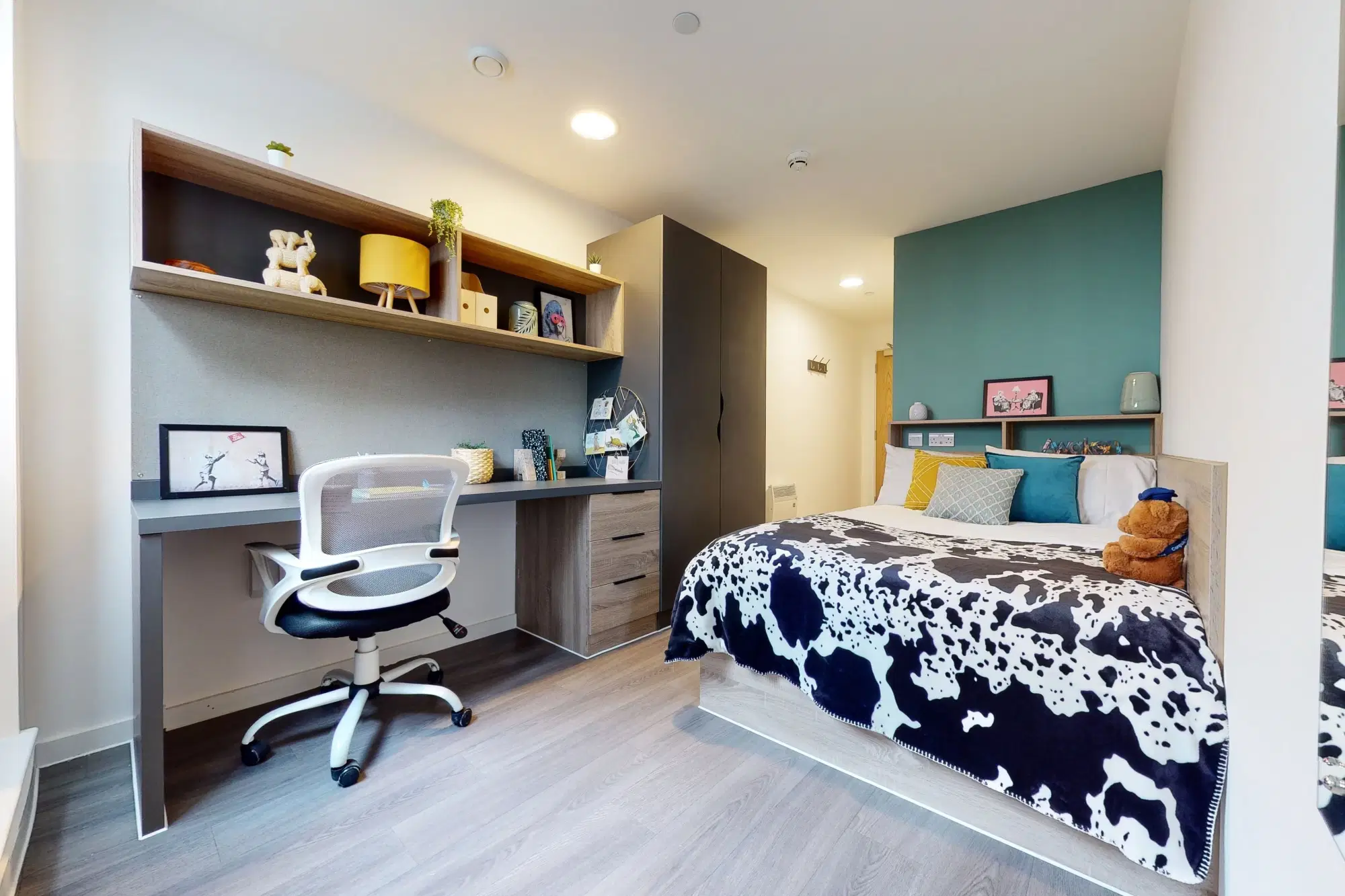 Canvas Walthamstow, London – Bronze Ensuite