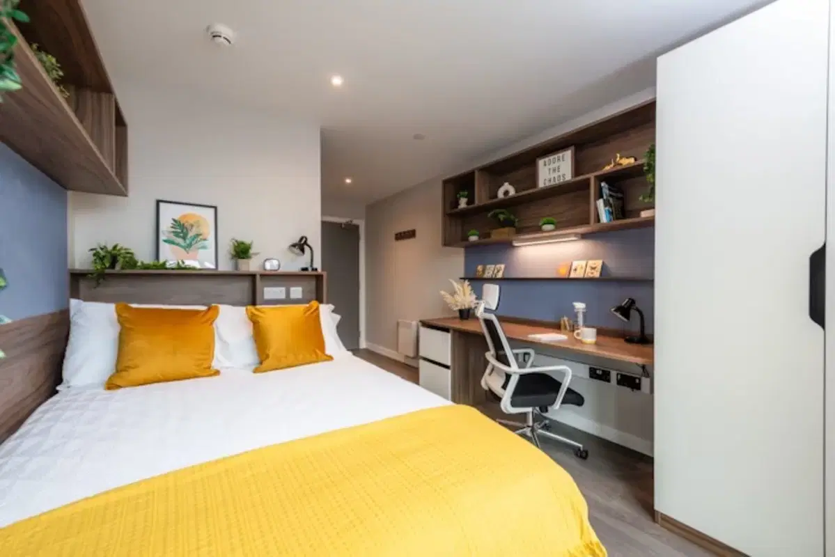 Nelson Place, Belfast – Ensuite Gold Plus