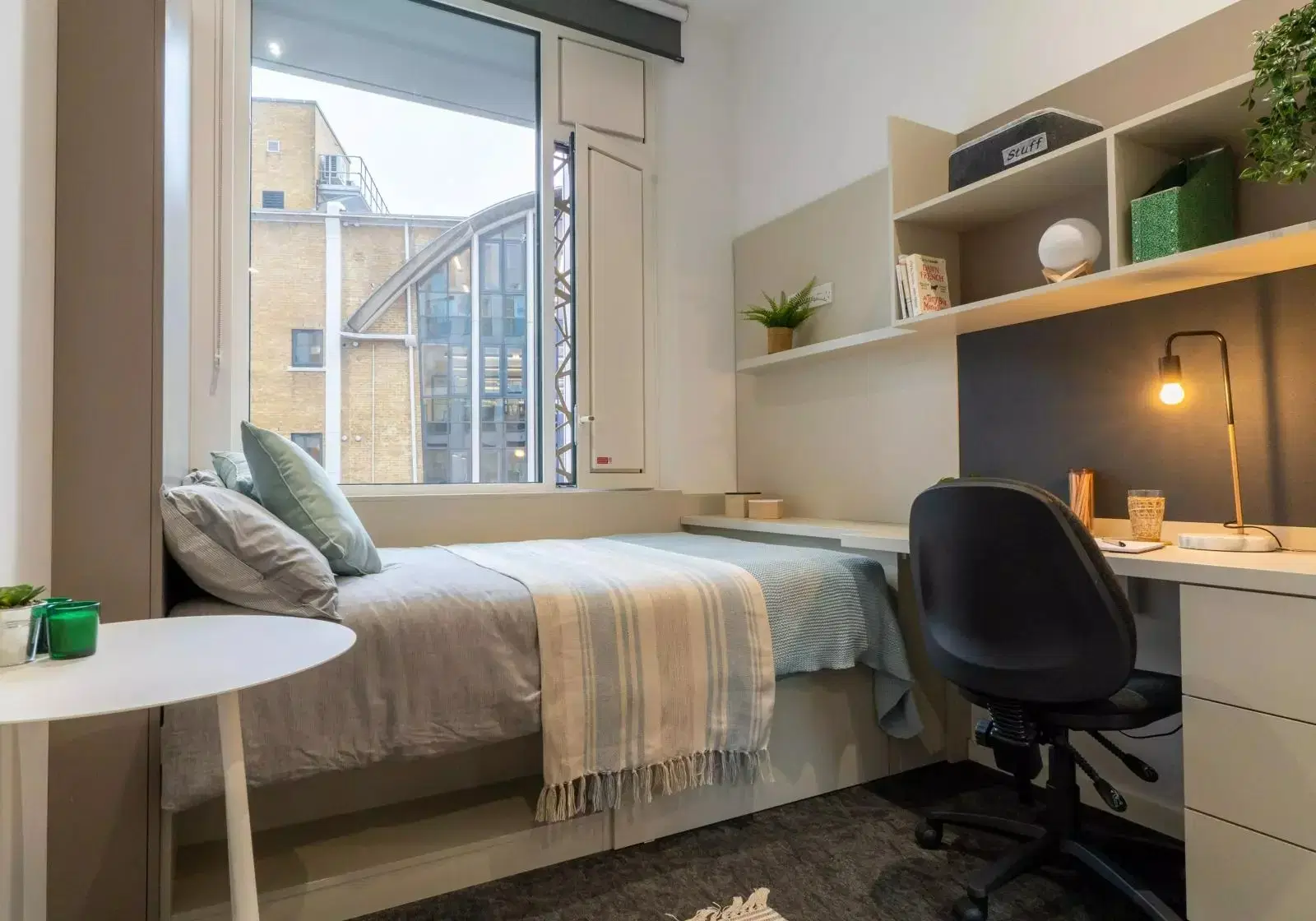 iQ Vega, London – Platinum En Suite Plus