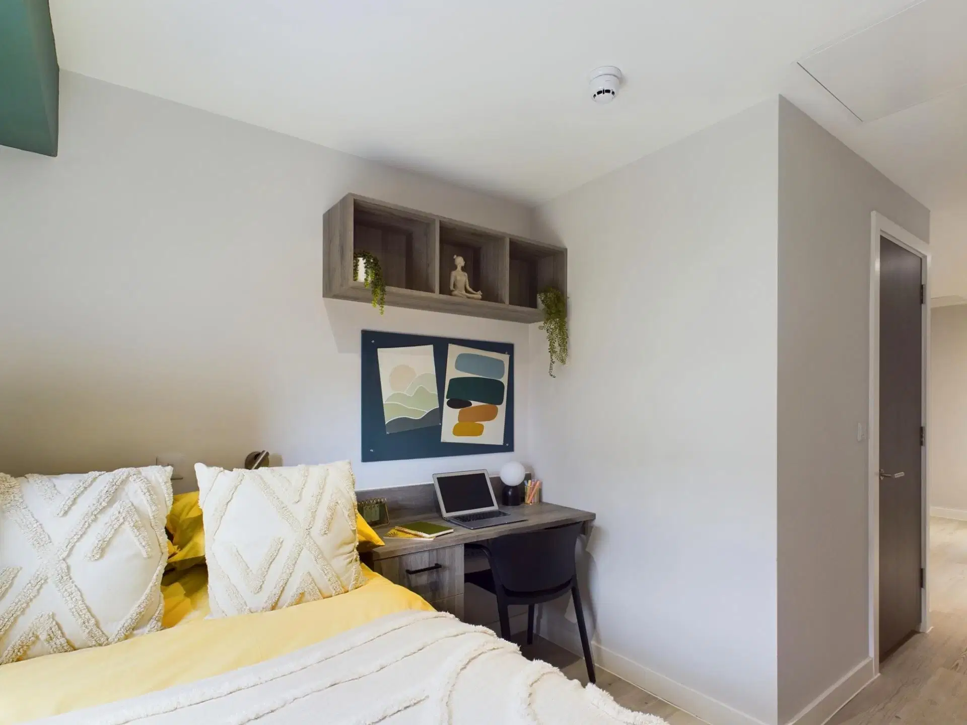 Crown Place, Nottingham – Luxury Ensuite