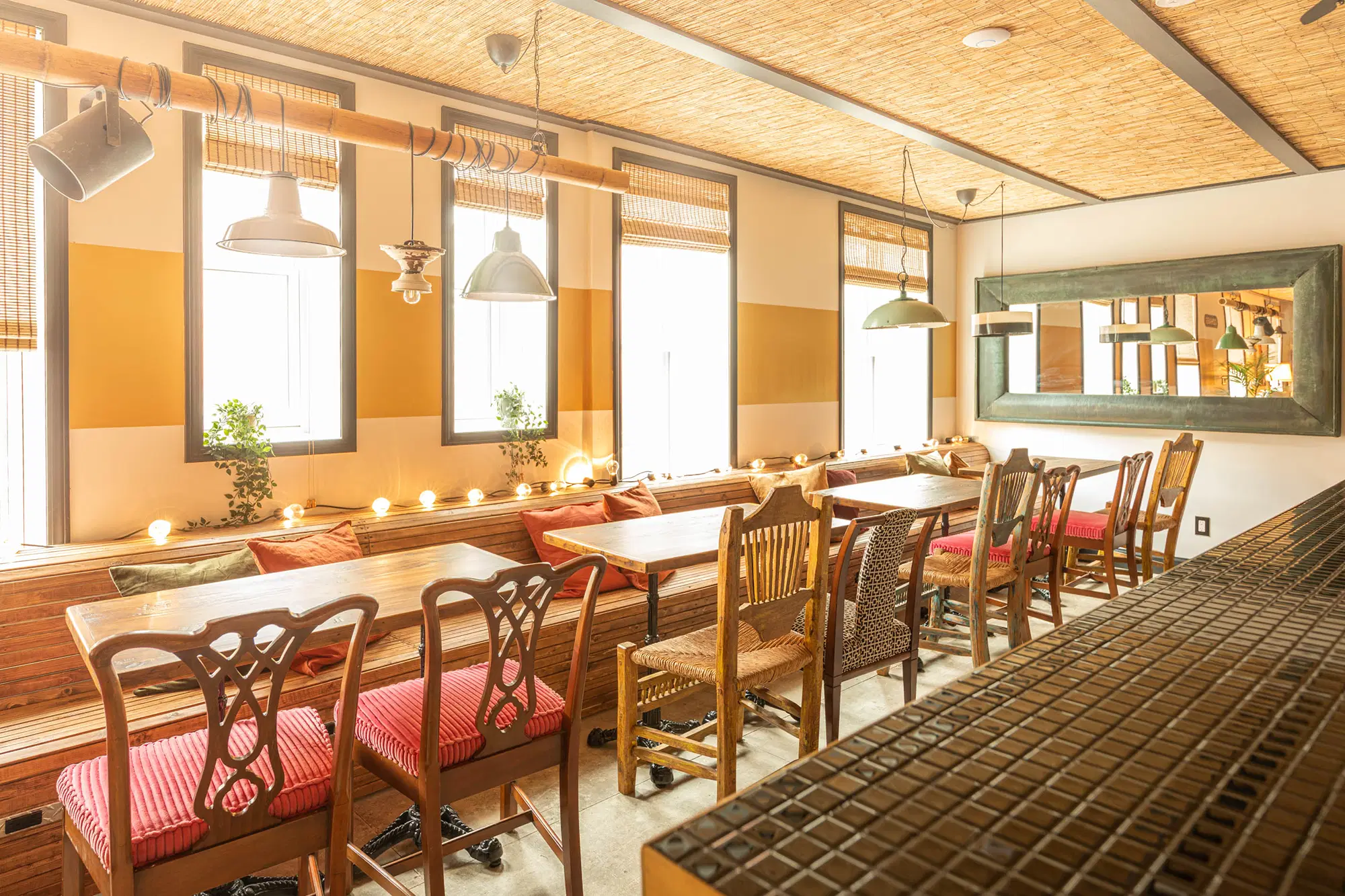 Crown 907, New York – Common Area