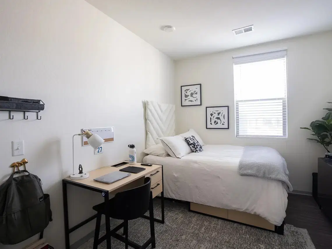 Yugo Flagstaff Central, Flagstaff – 3 Bed 3 Bath Classic