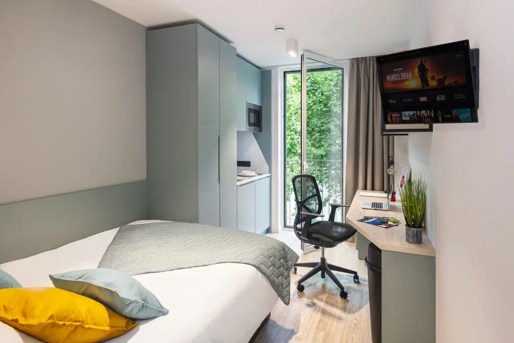 Vita Pedralbes, Barcelona – Lite