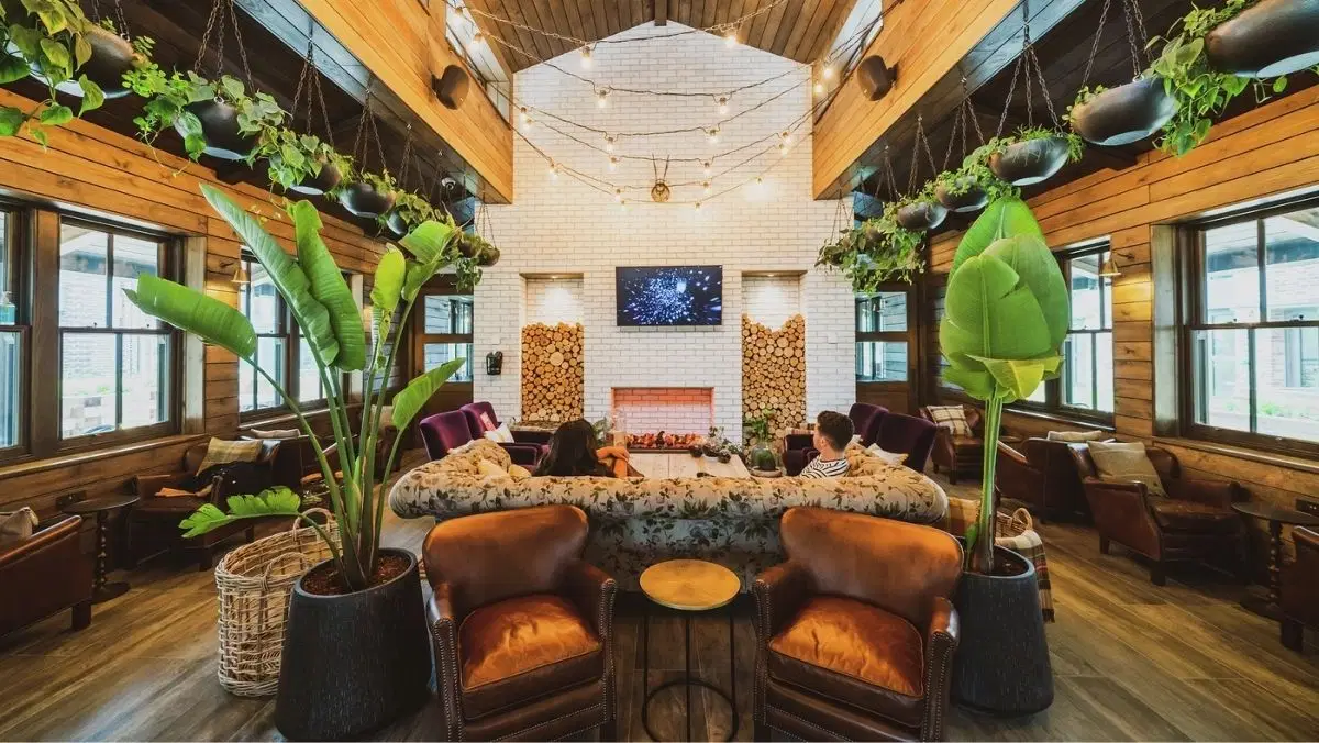 Canada Gardens, London – Common Area