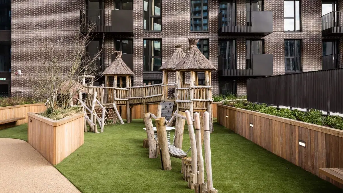 Madison, London – Exterior