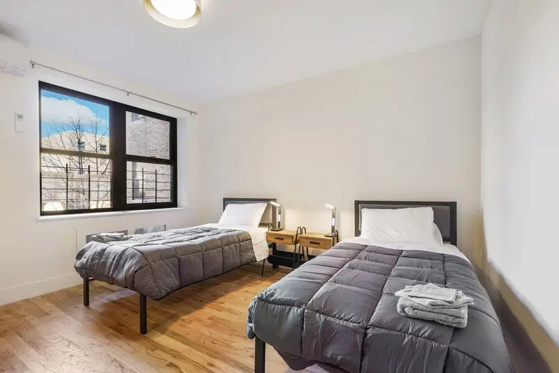 Park Avenue East Home, New York – Twin Shared Room